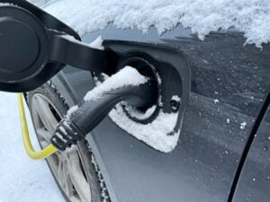 Coches eléctricos y frío, ¿cómo les afecta?