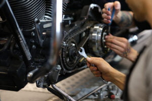Aceite de transmisión de la moto: esto es todo lo que hace 
