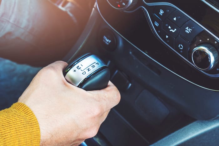 ¿Hay que cambiar el aceite a las cajas de cambios? Mitos y verdades