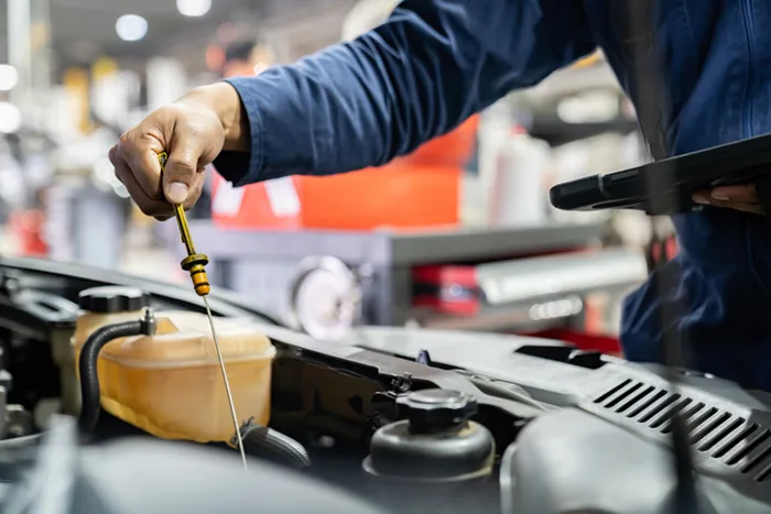 Filtro de aceite del coche: qué hace, qué tipos hay y cuándo cambiarlo 